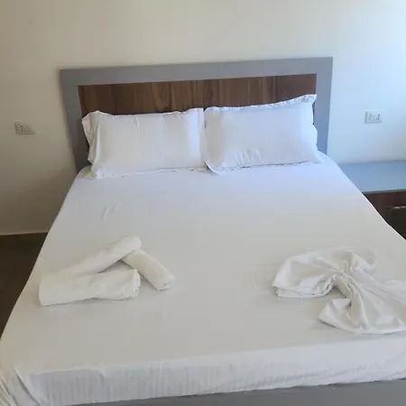 Apartamento Luxury Seafront Ermiri Palace Shëngjin